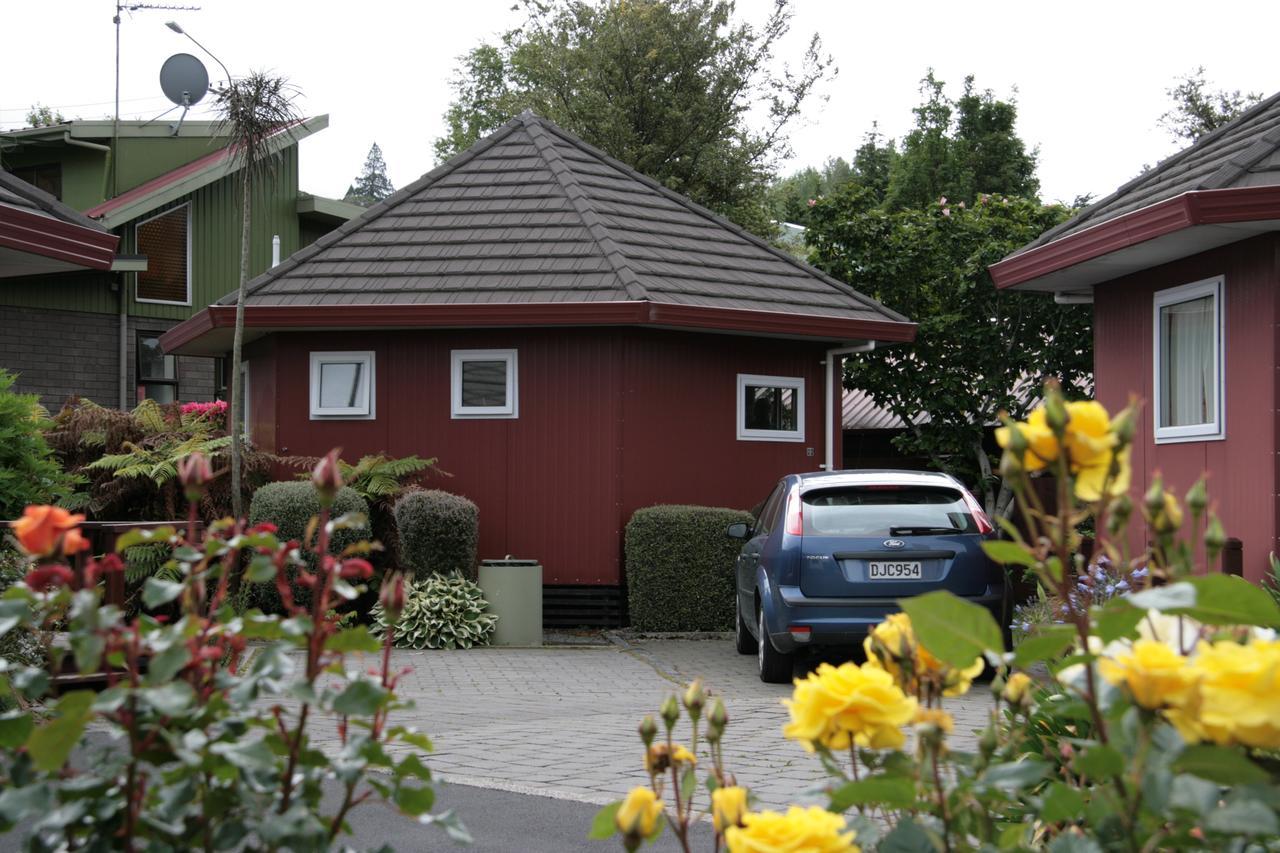 Aaron Lodge Holiday Park Дюндин Екстериор снимка